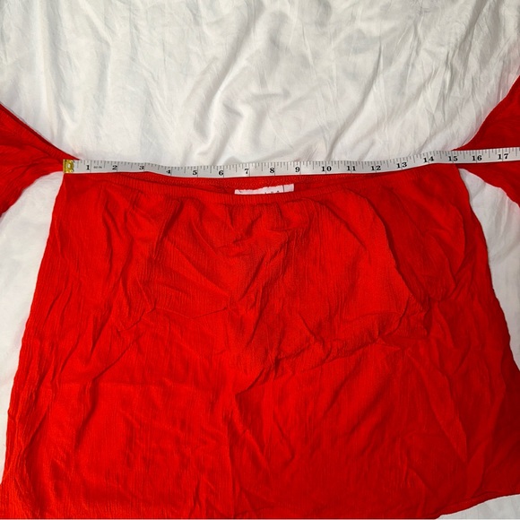 LUQ | Off The Shoudler Lace Trim Open Back Bralette Lined Blouse - Picture 10 of 12